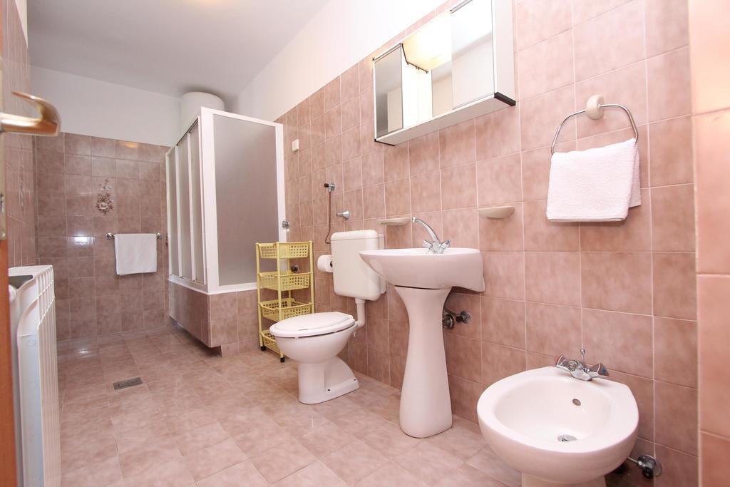 Apartments Rozela Rovinj Ngoại thất bức ảnh